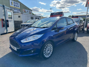 2014 Ford Fiesta 1.0t Ecoboost Titanium Euro 5 (s/s) 5dr in Blue — image 3