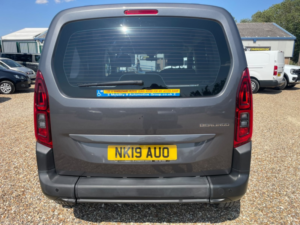 2019 Citroen Berlingo Wheelchair Accessible Vehicle Wav 1.5 Bluehdi Feel in Grey — image 4