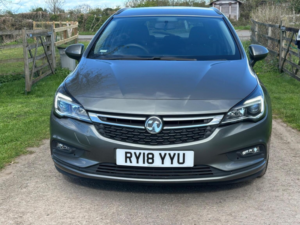 2018 Vauxhall Astra 1.6 Cdti Ecoflex Design Sports Tourer Euro 6 (s/s) 5dr in Grey — image 2