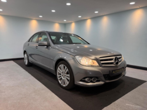 2011 Mercedes-Benz C Class 1.8 C180 Blueefficiency Elegance Edition 125 Euro 5 (s/s) 4dr in Silver — image 2