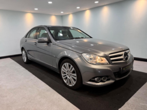 2011 Mercedes-Benz C Class 1.8 C180 Blueefficiency Elegance Edition 125 Euro 5 (s/s) 4dr in Silver — image 4