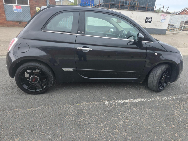 2012 Fiat 500c 0.9 Twinair Lounge Euro 5 (s/s) 2dr in Black — image 1