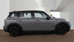 2019 MINI Clubman 1.5 Cooper Classic Euro 6 (s/s) 6dr in Grey — image 5