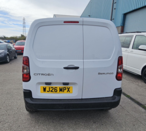 2026 Citroen Berlingo 1.5 Berlingo Pv M Bhdi 1.5 100 S&s Mt6 Enterprise+ in White — image 4