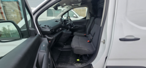 2026 Citroen Berlingo 1.5 Berlingo Pv M Bhdi 1.5 100 S&s Mt6 Enterprise+ in White — image 5