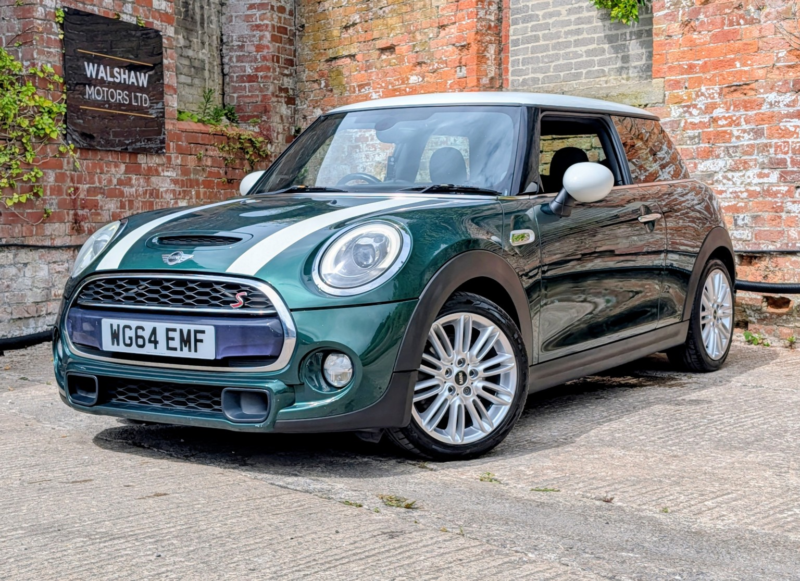 2014 MINI Hatch 2.0 Cooper Sd 3-Door Hatch in Green — image 1