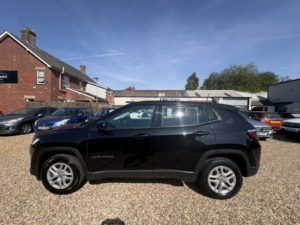 2019 Jeep Compass 1.6 New Compass Sport 1.6 Multijet Ii 120hp 4x2 in Black — image 6