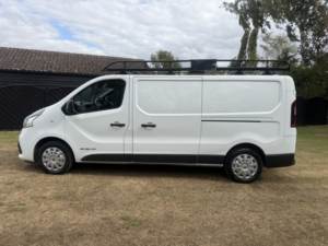 2015 Renault Trafic 1.6 Ll29 Energy Dci 120 Business+ in White — image 2