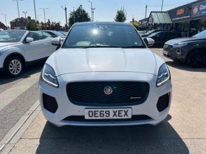 2019 Jaguar E-Pace 2.0 D180 R-Dynamic Hse Auto AWD Euro 6 (s/s) 5dr in White — image 3