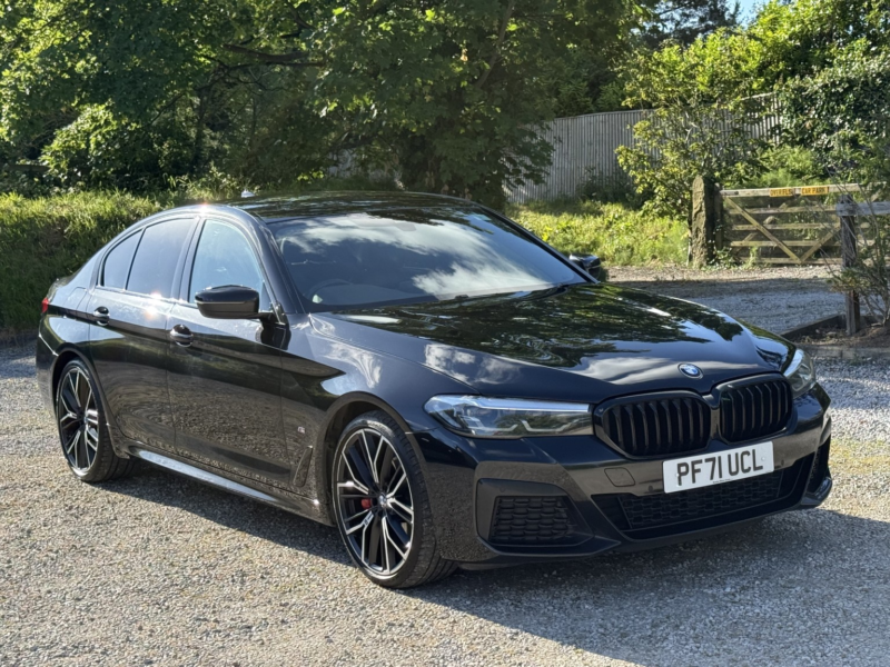 2022 BMW 5 Series 2.0 520d M Sport Saloon in Black — image 1