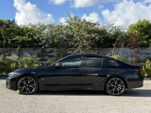 2022 BMW 5 Series 2.0 520d M Sport Saloon in Black — image 5