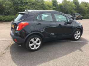 2014 Vauxhall Mokka 1.6 Exclusiv 2WD Euro 5 (s/s) 5dr in Black — image 4