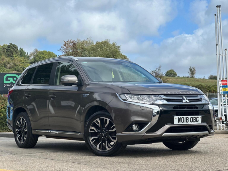 2018 Mitsubishi Outlander 2.0h 12kwh 5h CVT 4WD Euro 6 (s/s) 5dr in Brown — image 1