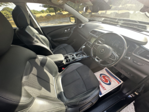 2017 Renault Kadjar 1.5 Dci Dynamique S Nav 5dr, Auto, Black, Diesel + Great History in Black — image 4