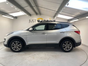 2012 Hyundai Santa Fe 2.2 Crdi Premium SUV 5dr Diesel Manual 4WD Euro 5 (5 Seat) (194 Bhp) in Silver — image 2