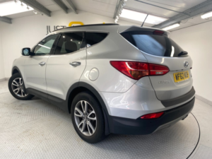 2012 Hyundai Santa Fe 2.2 Crdi Premium SUV 5dr Diesel Manual 4WD Euro 5 (5 Seat) (194 Bhp) in Silver — image 3