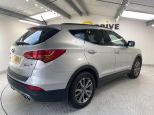 2012 Hyundai Santa Fe 2.2 Crdi Premium SUV 5dr Diesel Manual 4WD Euro 5 (5 Seat) (194 Bhp) in Silver — image 5