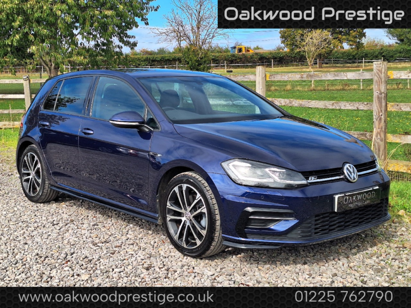2020 Volkswagen Golf 1.5 Tsi Evo R-Line Edition in Blue — image 1