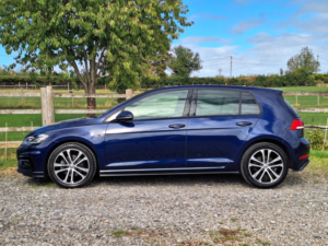 2020 Volkswagen Golf 1.5 Tsi Evo R-Line Edition in Blue — image 2
