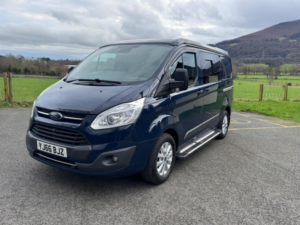 2017 Ford Transit Custom in Blue — image 6