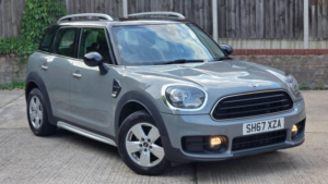 2017 MINI Countryman 1.5 Cooper Euro 6 (s/s) 5dr in Grey — image 2