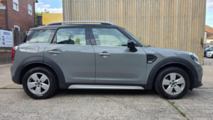 2017 MINI Countryman 1.5 Cooper Euro 6 (s/s) 5dr in Grey — image 5