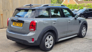 2017 MINI Countryman 1.5 Cooper Euro 6 (s/s) 5dr in Grey — image 6
