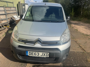 2013 Citroen Berlingo 1.6 Hdi 625 Enterprise L1 5dr (euro 5) in Silver — image 2