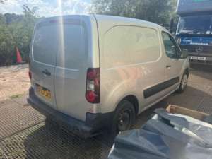 2013 Citroen Berlingo 1.6 Hdi 625 Enterprise L1 5dr (euro 5) in Silver — image 4