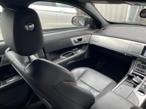 2015 Jaguar Xf 2.2d R-Sport Black Auto Euro 5 (s/s) 4dr in Black — image 3
