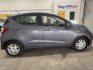 2014 Hyundai I10 1.0 Se in Grey — image 4