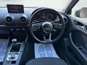 2017 Audi A3 1.0 Tfsi Se Sportback Euro 6 (s/s) 5dr in Black — image 3