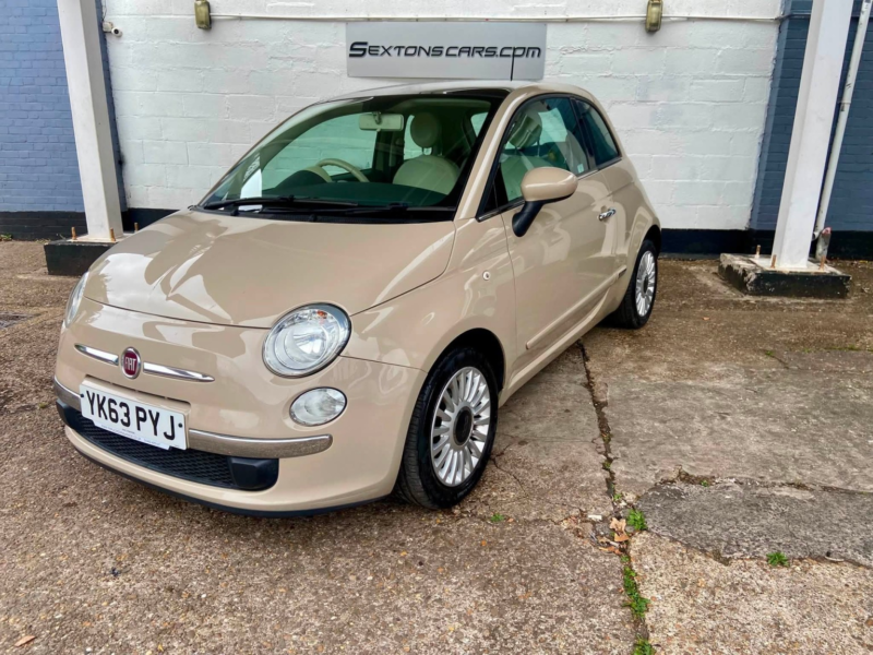 2013 Fiat 500 1.2 Lounge in Beige — image 1
