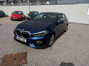 2019 BMW 1 Series 1.5 116d Sport Hatchback 5dr Diesel Manual Euro 6 (s/s) (116 Ps) in Blue — image 4
