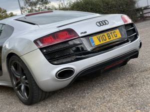 2009 Audi R8 5.2 Fsi V10 in Silver — image 3