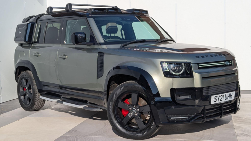 2021 Land Rover Defender 110 3.0 D250 Mhev First Edition Auto 4WD Euro 6 (s/s) 5dr in Green — image 1