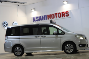 2013 Honda Stepwagon 2.0 Petrol Automatuc (s/s) 7dr in Silver — image 2