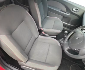 2015 Renault Twingo 1.2 Dynamique 1.2 16v 75 in Red — image 6