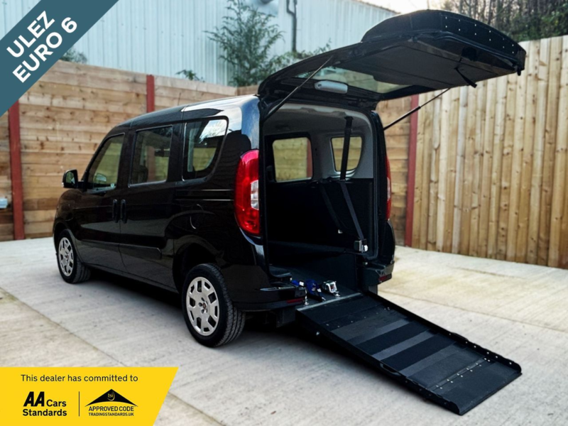 2019 Fiat Doblo 2 SEAT Wheelchair Accessible Disabled Access Vehicle Wav in Black — image 1