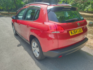 2014 Peugeot 2008 1.4 Hdi Active in Red — image 5