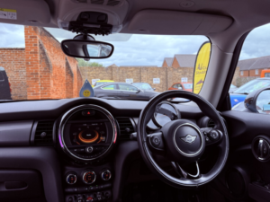 2016 MINI Hatch 1.5 Cooper 3-Door Hatch in Blue — image 2