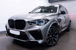 2022 BMW X5 M 4.4i V8 Competition Auto Xdrive Euro 6 (s/s) 5dr in Grey — image 3