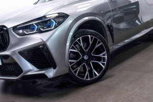 2022 BMW X5 M 4.4i V8 Competition Auto Xdrive Euro 6 (s/s) 5dr in Grey — image 5