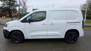2022 Citroen Berlingo 1.5 Bluehdi 1000 Driver M Pro Swb Euro 6 (s/s) 5dr in White — image 4