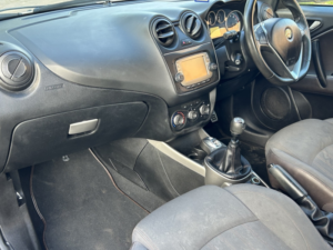 2016 Alfa Romeo Mito 0.9 Mito 875cc Tb Twinair 105 Bhp Collezione in White — image 3