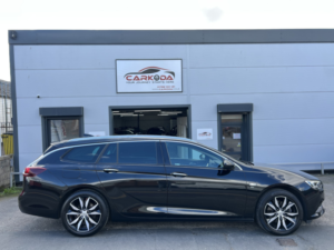 2018 Vauxhall Insignia 2.0 Turbo D Blueinjection Elite Nav in Black — image 3