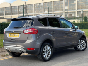 2011 Ford Kuga 2.0 Tdci Titanium AWD Euro 5 5dr in Brown — image 5