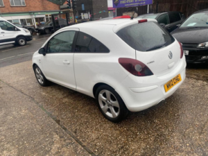 2012 Vauxhall Corsa 1.2i Ecoflex 16v Sxi Euro 5 (s/s) 3dr (a/c) in White — image 5