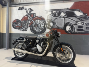 2025 Bsa Gold Star Highland Green in Green — image 2
