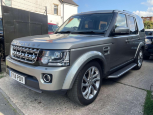 2014 Land Rover Discovery 4 3.0 Sd V6 Hse Auto 4WD Euro 5 (s/s) 5dr in Gold — image 5